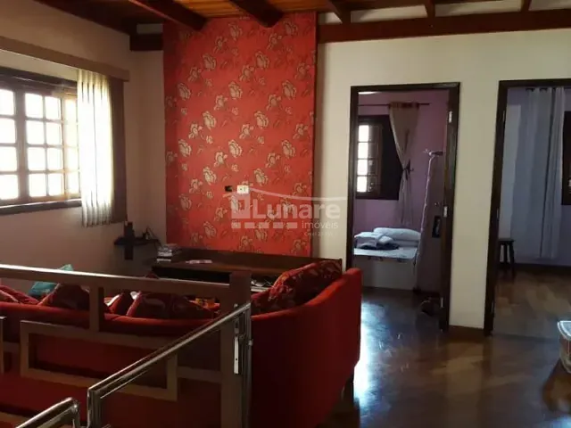 Sobrado com 250m² 3 quartos e 5 banheiros, à venda, no bairro Vila Oliveira em Mogi das Cruzes