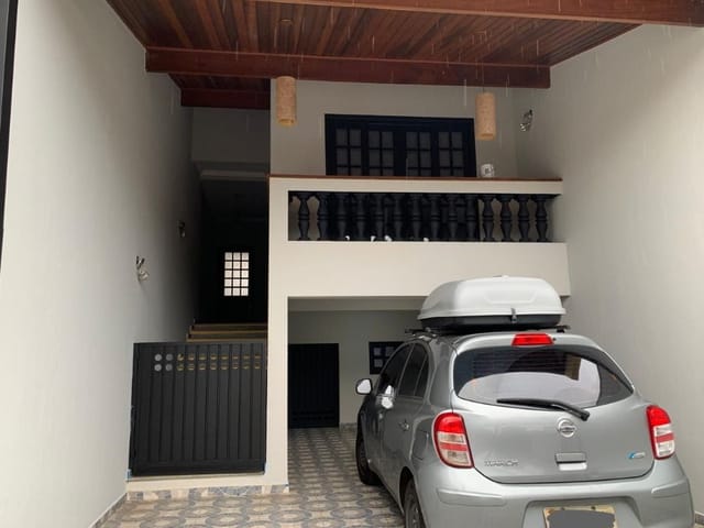 Foto do Sobrado - Sobrado com 4 dormitórios, 189 m² - venda por R$ 440.000,00 ou aluguel por R$ 3.300,00/mês - Jardim Uirá - São José dos Campos/SP | RUSSI IMÓVEIS