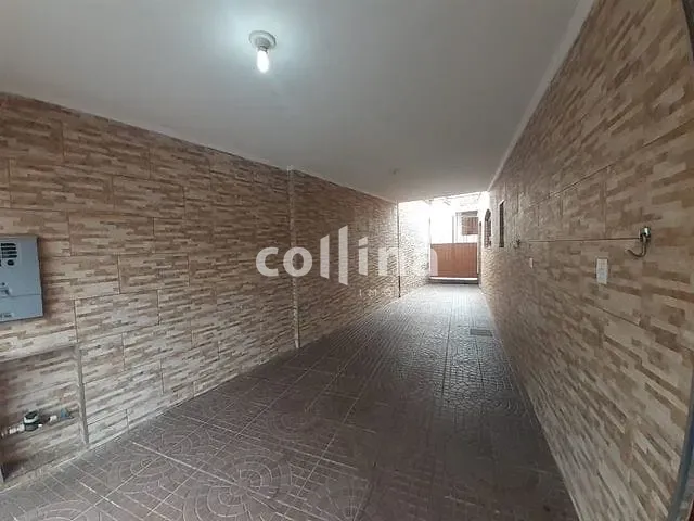 Sobrado com 150m² 3 quartos e 2 banheiros, à venda, no bairro Vila Janete em Carapicuíba