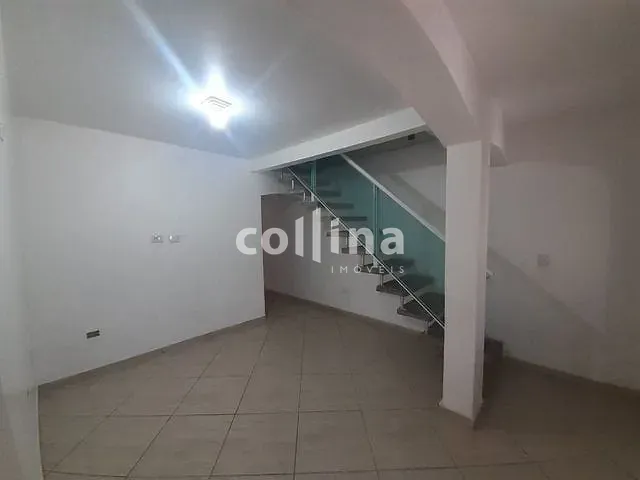Sobrado com 150m² 3 quartos e 2 banheiros, à venda, no bairro Vila Janete em Carapicuíba