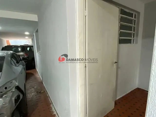 Sobrado com 400m² 3 quartos e 1 banheiro, para alugar, no bairro Vila Scarpelli em Santo André