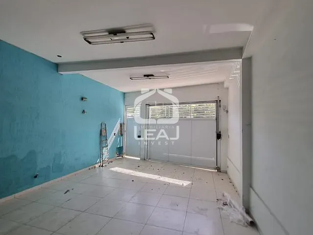 Sobrado com 190m² 3 quartos e 2 banheiros, à venda, no bairro Parque Regina em São Paulo