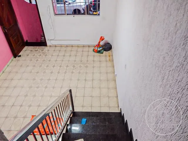 Sobrado com 125m² 3 quartos e 1 banheiro, para alugar, no bairro Parque Brasil em São Paulo