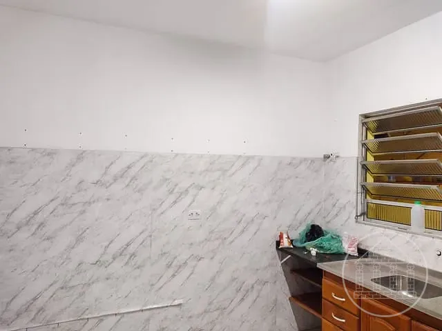 Sobrado com 125m² 3 quartos e 1 banheiro, para alugar, no bairro Parque Brasil em São Paulo