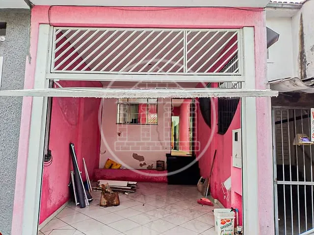 Sobrado com 125m² 3 quartos e 1 banheiro, para alugar, no bairro Parque Brasil em São Paulo