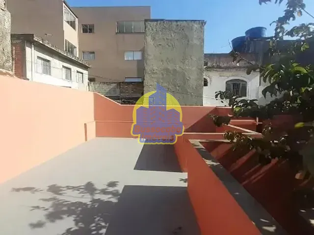 Sobrado com 212m² 2 quartos e 3 banheiros, à venda, no bairro km 18 em Osasco