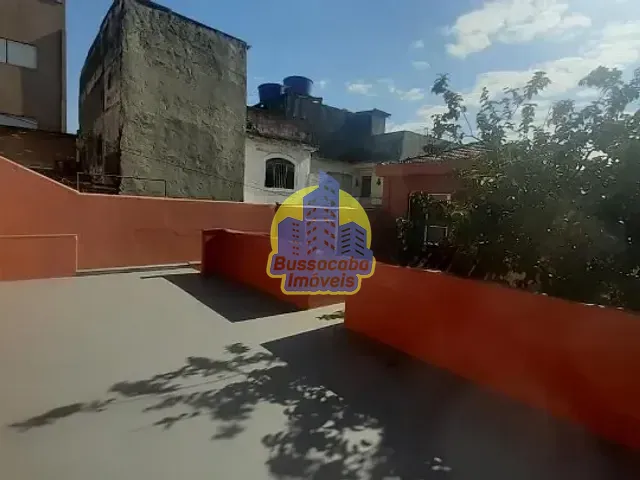 Sobrado com 212m² 2 quartos e 3 banheiros, à venda, no bairro km 18 em Osasco