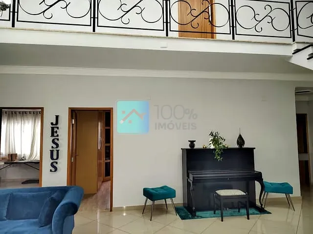 Sobrado com 1000m² 5 quartos e 5 banheiros, à venda, no bairro Condomínio Residencial Mirante do Vale em Jacareí