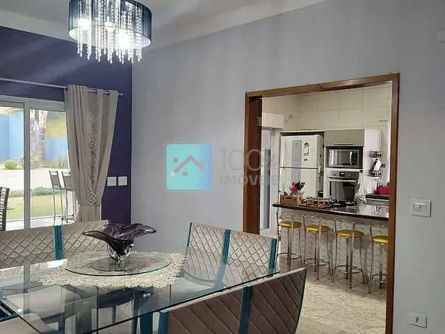 Sobrado com 1000m² 5 quartos e 5 banheiros, à venda, no bairro Condomínio Residencial Mirante do Vale em Jacareí