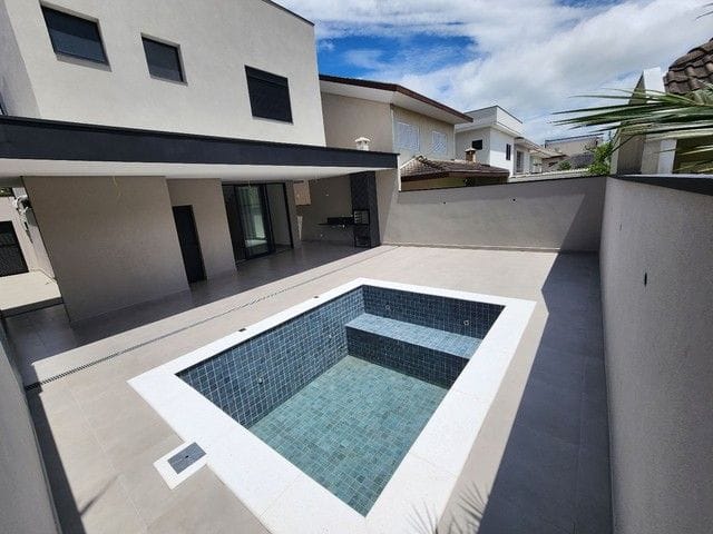 Foto do Sobrado - Sobrado à venda 3 Quartos, 3 Suites, 2 Vagas, 250M², Urbanova, São José dos Campos - SP | Floradas da Serra Urbanova | RUSSI IMÓVEIS