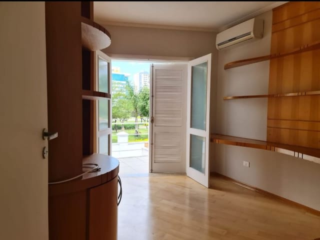 Foto do Sobrado - Sobrado com 4 dormitórios, 285 m² - venda por R$ 2.700.000,00 ou aluguel por R$ 10.640,00/mês - Pqe Res Aquarius - São José dos Campos/SP | RUSSI IMÓVEIS