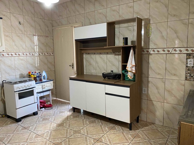 Casa 2 quartos e 2 banheiros, à venda, no bairro Centro em Pelotas
