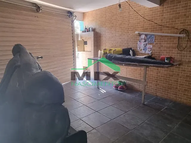 Sobrado com 162m² 3 quartos e 4 banheiros, à venda, no bairro Jardim Sílvia Maria em Mauá