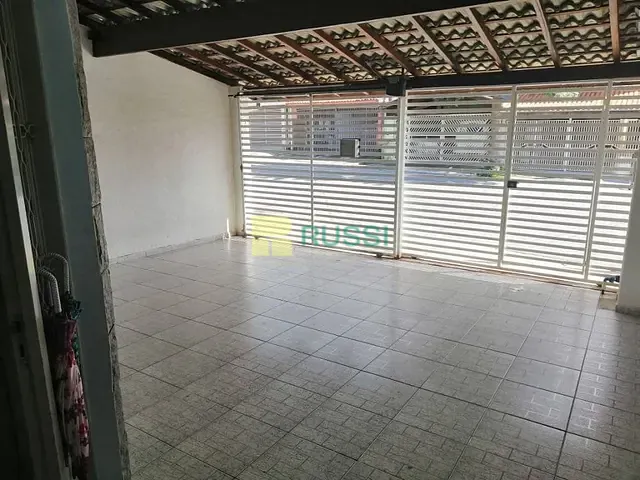 Sobrado com 150m² 4 quartos e 3 banheiros, à venda, no bairro Residencial Bosque dos Ipês em São José dos Campos