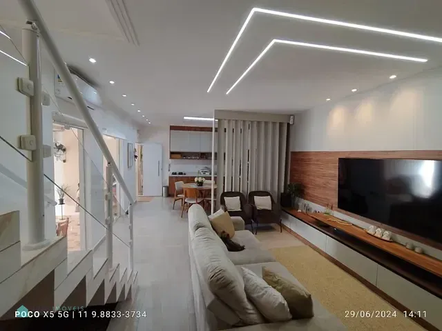 Sobrado com 250m² 2 quartos e 4 banheiros, à venda, no bairro Brasilândia em São Paulo