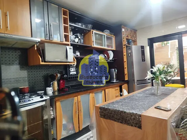 Sobrado com 500m² 2 quartos e 2 banheiros, à venda, no bairro Piratininga em Osasco