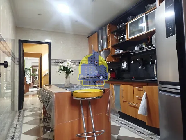 Sobrado com 500m² 2 quartos e 2 banheiros, à venda, no bairro Piratininga em Osasco
