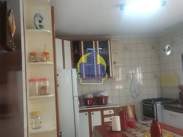 Sobrado com 182m² 2 quartos e 2 banheiros, à venda, no bairro Bussocaba em Osasco