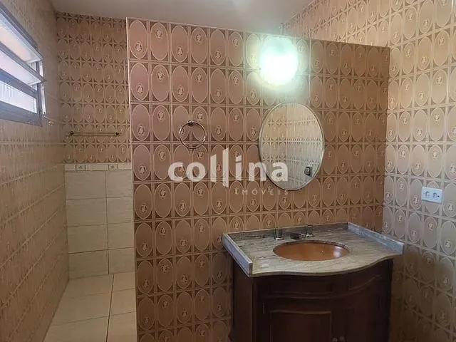 Sobrado com 200m² 4 quartos e 2 banheiros, à venda, no bairro Quitaúna em Osasco