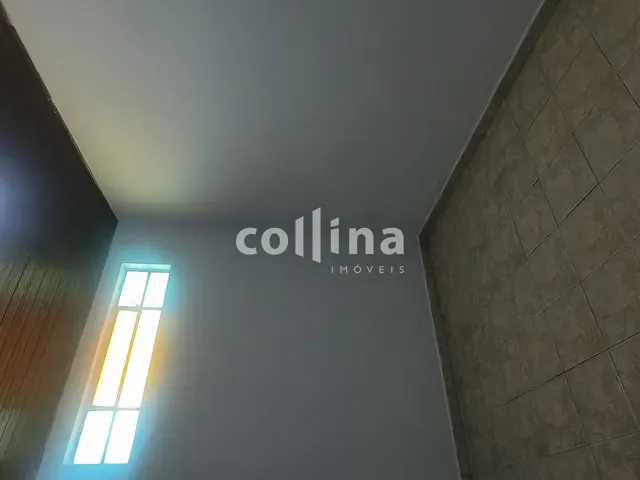 Sobrado com 200m² 4 quartos e 2 banheiros, à venda, no bairro Quitaúna em Osasco