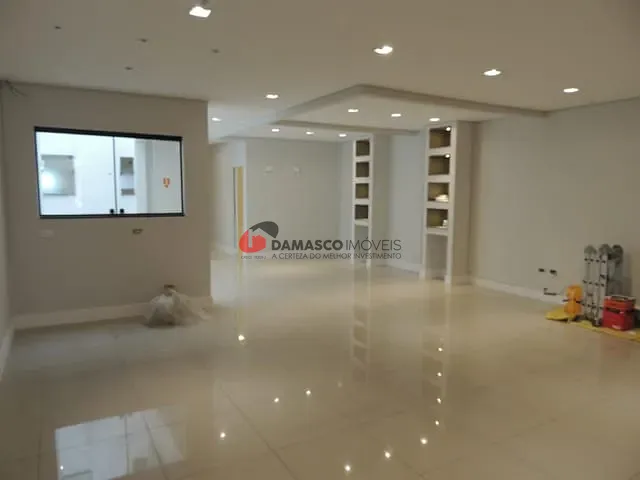 Sobrado com 280m², à venda, no bairro Osvaldo Cruz em São Caetano do Sul