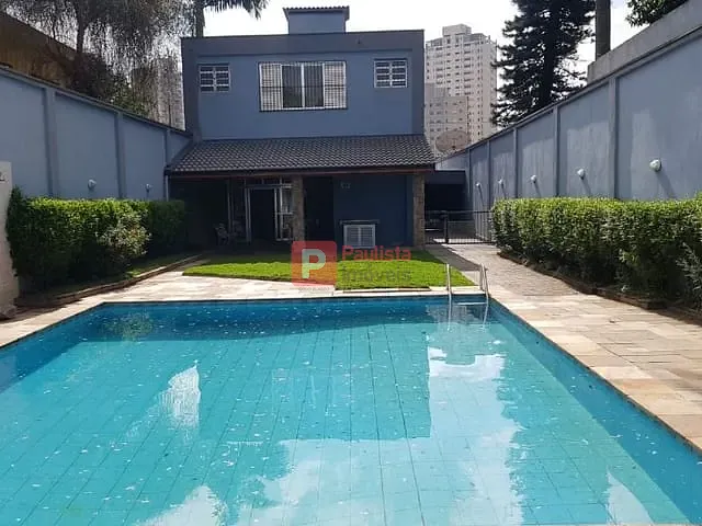 Sobrado com 500m² 3 quartos e 5 banheiros, à venda, no bairro Campo Belo em São Paulo
