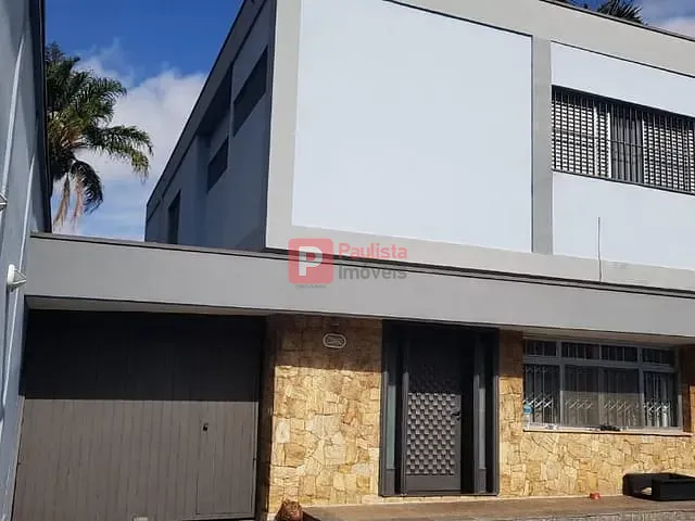 Sobrado com 500m² 3 quartos e 5 banheiros, à venda, no bairro Campo Belo em São Paulo