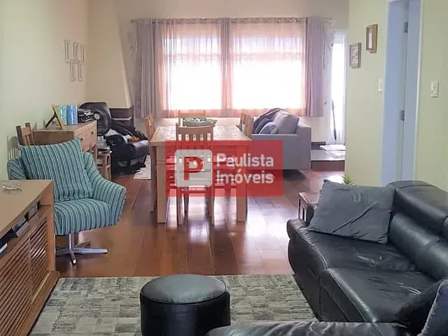 Sobrado com 500m² 3 quartos e 5 banheiros, à venda, no bairro Campo Belo em São Paulo