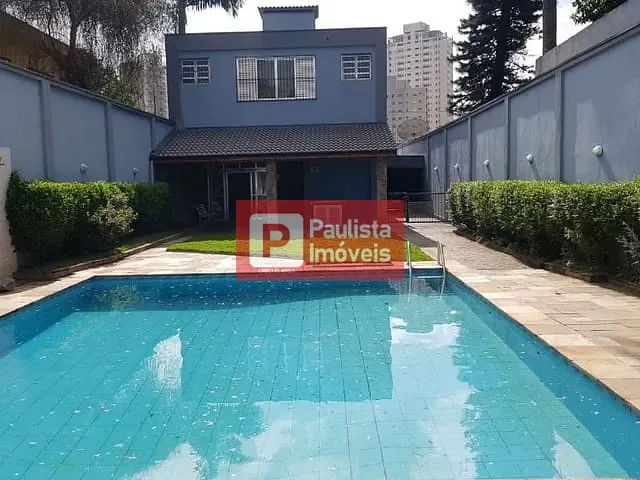 Sobrado com 500m² 3 quartos e 5 banheiros, à venda, no bairro Campo Belo em São Paulo