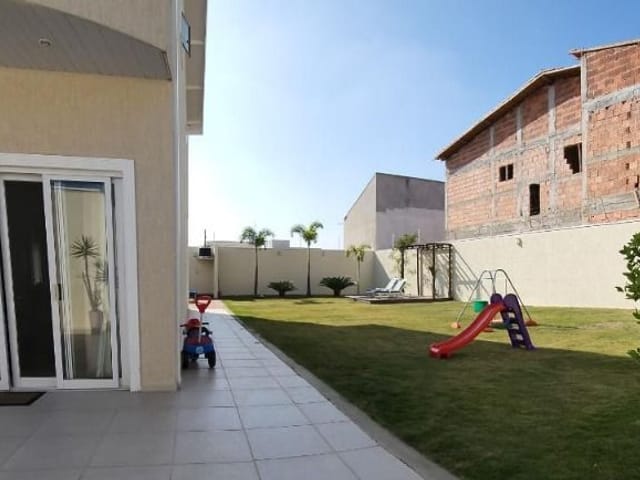 Foto do Sobrado - Sobrado com 3 dormitórios à venda, 200 m² por R$ 1.280.000,00 - Villa Branca - Jacareí/SP | RUSSI IMÓVEIS