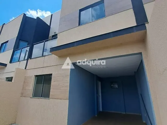 Sobrado com 72m² 2 quartos e 3 banheiros, à venda, no bairro Oficinas em Ponta Grossa