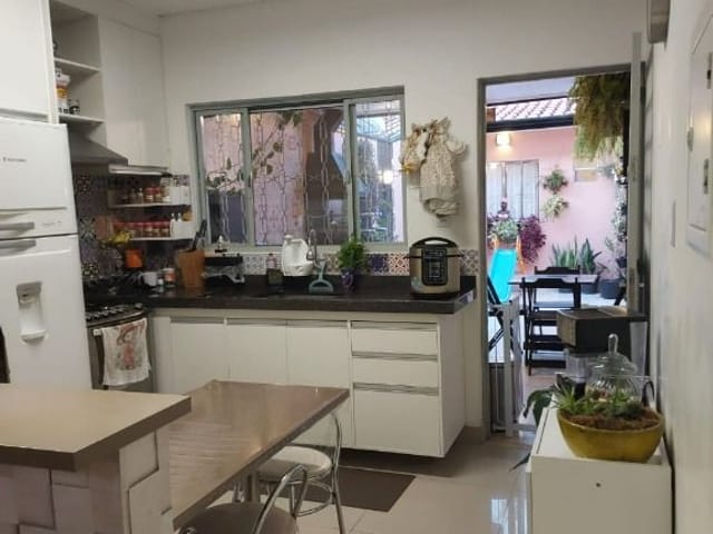 Foto do Sobrado - Sobrado com 2 dormitórios à venda, 72 m² por R$ 360.000,00 - Jardim Limoeiro - São José dos Campos/SP | INDEPENDENCE NEGOCIOS IMOBILIARIOS LTDA