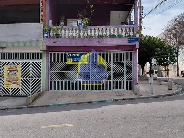 Sobrado com 266m² 3 quartos e 5 banheiros, à venda, no bairro Bandeiras em Osasco
