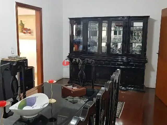 Sobrado com 326m², à venda, no bairro Santa Maria em Santo André