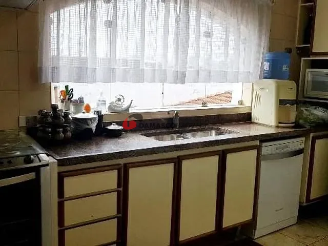 Sobrado com 326m², à venda, no bairro Santa Maria em Santo André