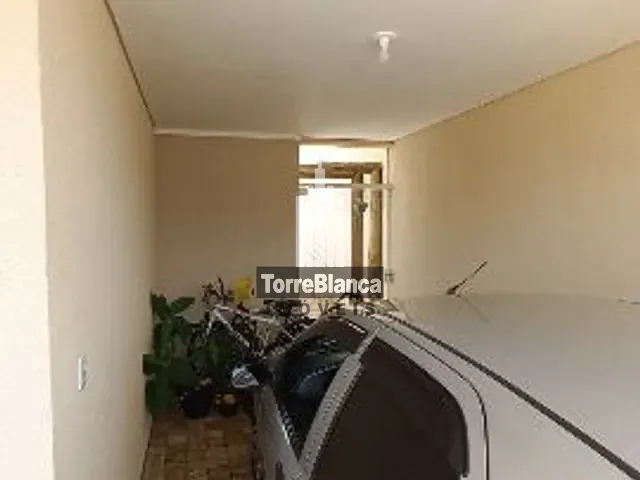 Sobrado com 265m² 4 quartos e 3 banheiros, à venda, no bairro Cará-Cará em Ponta Grossa