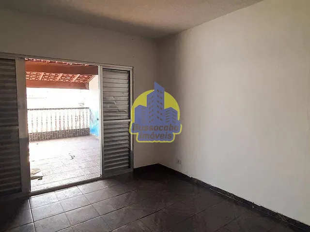 Sobrado com 190m² 3 quartos e 3 banheiros, à venda, no bairro Bandeiras em Osasco