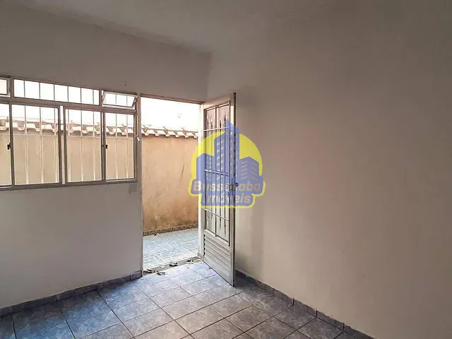 Sobrado com 190m² 3 quartos e 3 banheiros, à venda, no bairro Bandeiras em Osasco