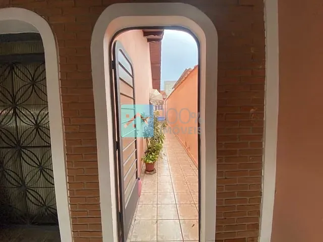 Sobrado com 250m² 4 quartos e 3 banheiros, à venda, no bairro Bosque dos Eucaliptos em São José dos Campos