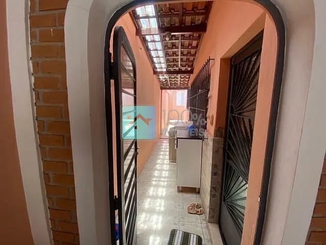 Sobrado com 250m² 4 quartos e 3 banheiros, à venda, no bairro Bosque dos Eucaliptos em São José dos Campos