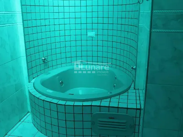 Sobrado com 250m² 2 quartos e 2 banheiros, à venda, no bairro Centro em Suzano