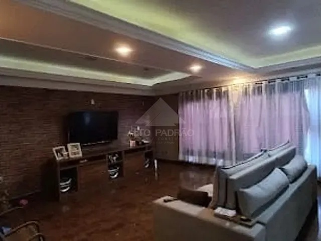 Sobrado com 400m² 4 quartos e 3 banheiros, à venda, no bairro Vila Tavares em Mauá