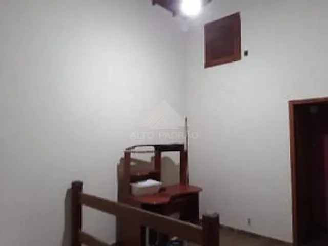 Sobrado com 400m² 4 quartos e 3 banheiros, à venda, no bairro Vila Tavares em Mauá
