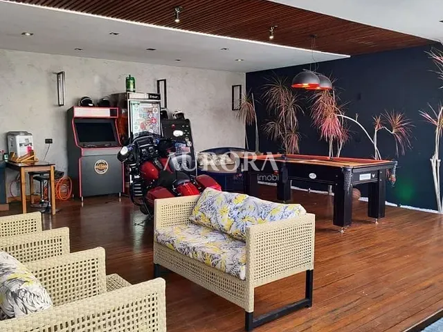 Sobrado com 330m² 4 quartos e 3 banheiros, à venda, no bairro Jardim Asteca em Rolândia