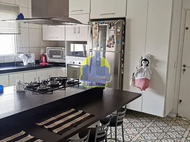 Sobrado com 313m² 2 quartos e 4 banheiros, à venda, no bairro Cipava em Osasco