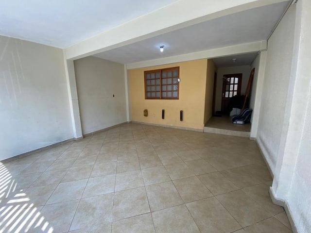 Foto do Sobrado - Sobrado à venda, 5 quartos sendo 2 suítes, 4 banheiros, 2 vagas, 189m² | Collina Imóveis