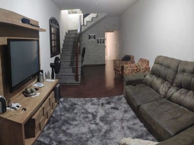 Foto do Sobrado - Sobrado com 3 dormitórios à venda, 262 m² por R$ 550.000,00 - Residencial União - São José dos Campos/SP | INDEPENDENCE NEGOCIOS IMOBILIARIOS LTDA