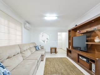 Foto do Sobrado-Sobrado para venda em Tatuapé com 4 quartos, sendo 1 suíte, 201m²