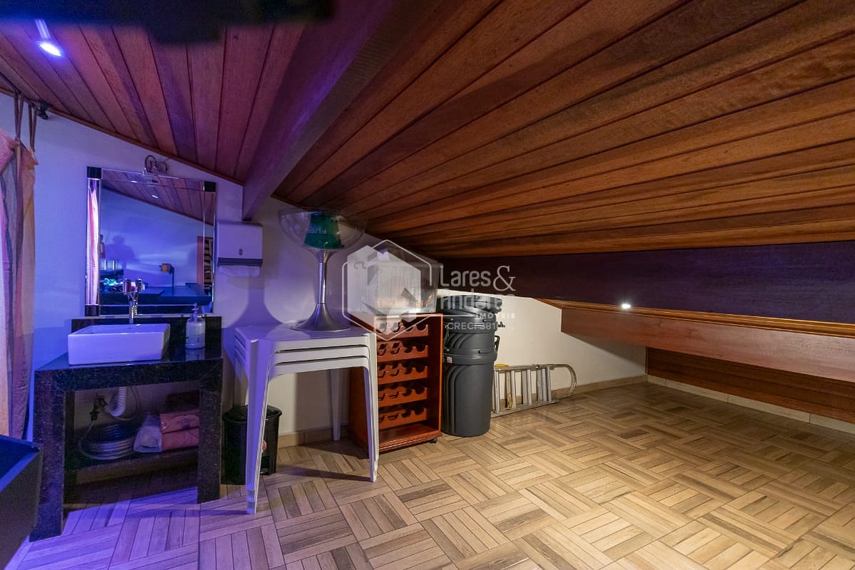 Sobrado à venda com 3 quartos, 299m² - Foto 31
