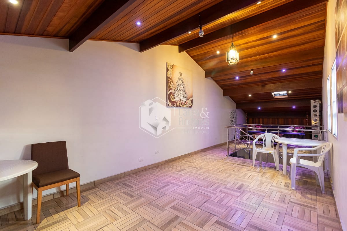 Sobrado à venda com 3 quartos, 299m² - Foto 32